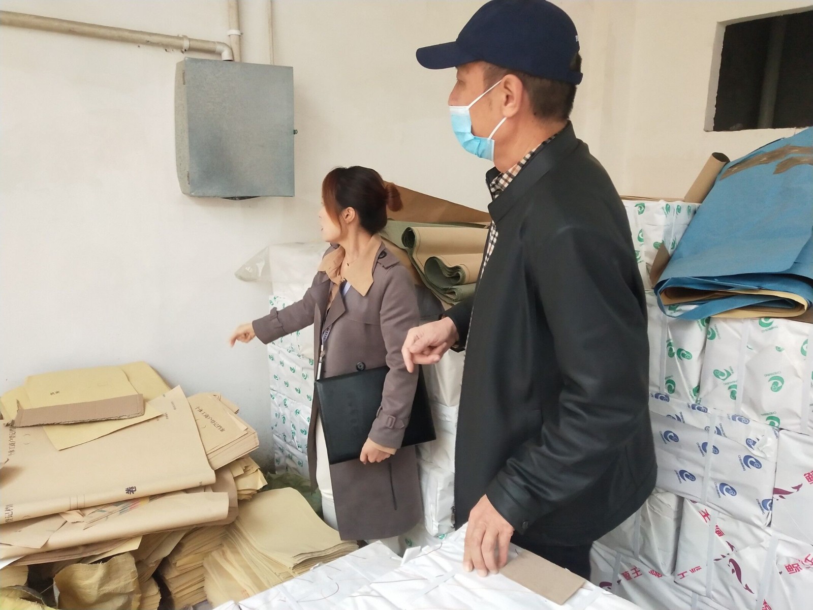 对彭州市印刷企业进行隐患排查